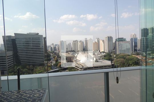 Vista da Varanda  de apartamento à venda com 1 quarto, 33m² em Santo Amaro, São Paulo