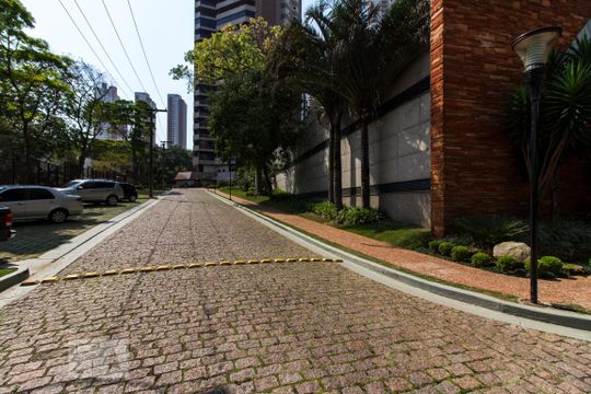 Area Externa  de apartamento à venda com 6 quartos, 420m² em Vila Regente Feijo, São Paulo