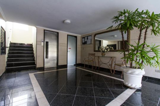Hall Social  de apartamento para alugar com 2 quartos, 70m² em Quinta da Paineira, São Paulo