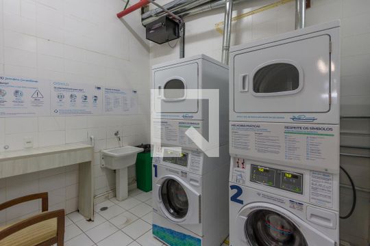 Lavanderia de apartamento para alugar com 2 quartos, 84m² em Brooklin Paulista, São Paulo