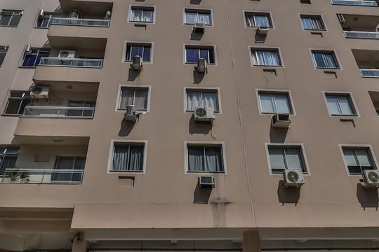 Fachada de apartamento para alugar com 2 quartos, 70m² em Pechincha, Rio de Janeiro
