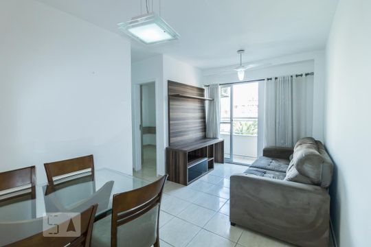 Apartamento para alugar com 2 quartos, 70m² em Pechincha, Rio de Janeiro