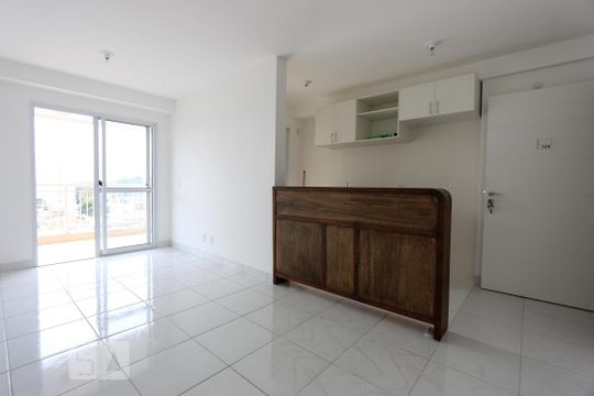 Apartamento à venda com 2 quartos, 65m² em Jardim Vazani, São Paulo