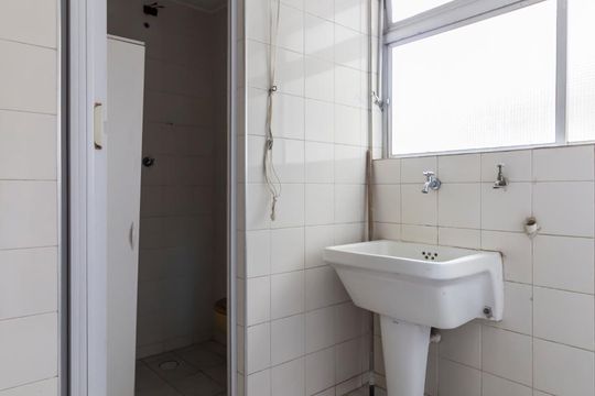 Área de serviço de apartamento para alugar com 3 quartos, 88m² em Perdizes, São Paulo