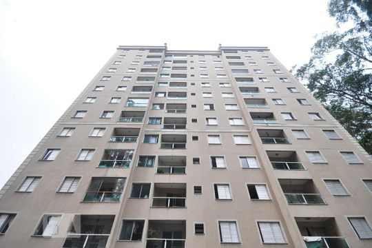 Fachada de apartamento para alugar com 3 quartos, 70m² em Vila Suzana , São Paulo