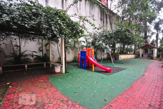Playground de apartamento para alugar com 3 quartos, 70m² em Vila Suzana , São Paulo