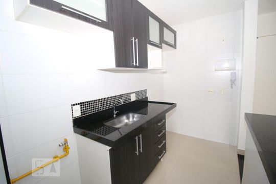Cozinha de apartamento à venda com 2 quartos, 47m² em Curicica, Rio de Janeiro