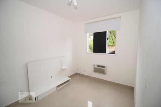 Quarto 1 de apartamento à venda com 2 quartos, 47m² em Curicica, Rio de Janeiro