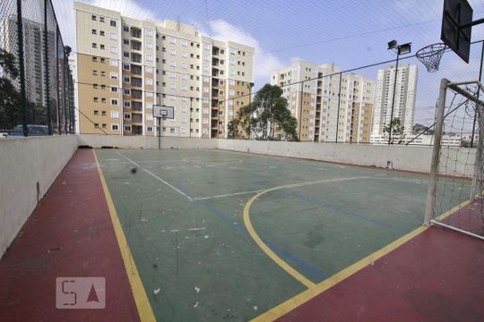 Quadra de apartamento para alugar com 2 quartos, 68m² em Parque Reboucas, São Paulo
