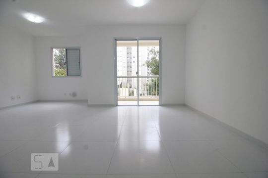 Apartamento para alugar com 2 quartos, 68m² em Parque Reboucas, São Paulo