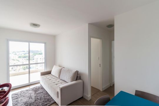 Apartamento para alugar com 2 quartos, 70m² em Vila Ipojuca, São Paulo