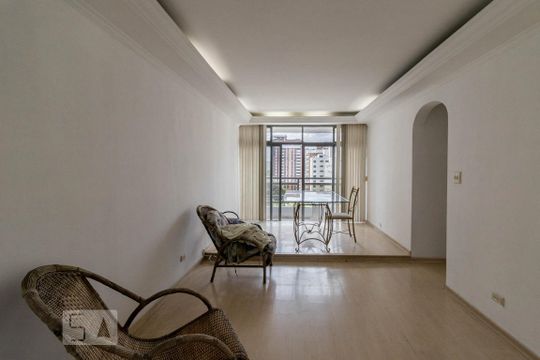 Apartamento para alugar com 3 quartos, 105m² em Itaim Bibi, São Paulo