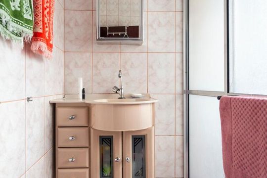 Banheiro social de casa à venda com 2 quartos, 500m² em Saúde, São Paulo