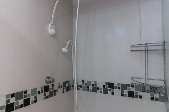 Banheiro de apartamento para alugar com 2 quartos, 69m² em Centro, Guarulhos