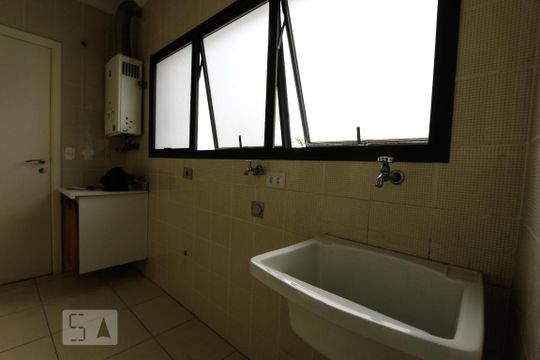 Area de serviço de apartamento à venda com 4 quartos, 180m² em Vila Andrade, São Paulo