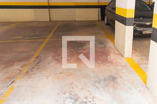 Vagas de garagem de apartamento para alugar com 3 quartos, 75m² em Manacás, Belo Horizonte