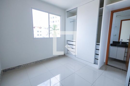 Quarto 1 / suite de apartamento para alugar com 3 quartos, 75m² em Manacás, Belo Horizonte