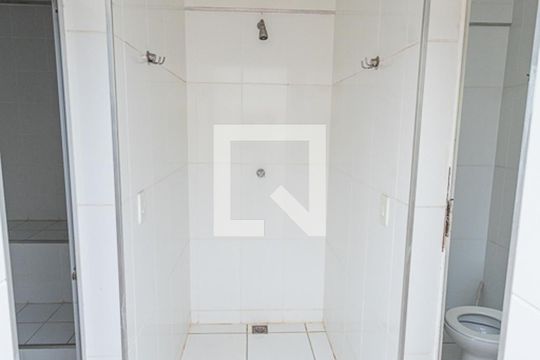 Area de lazer: churrasqueira, piscina e sauna de apartamento para alugar com 3 quartos, 75m² em Manacás, Belo Horizonte