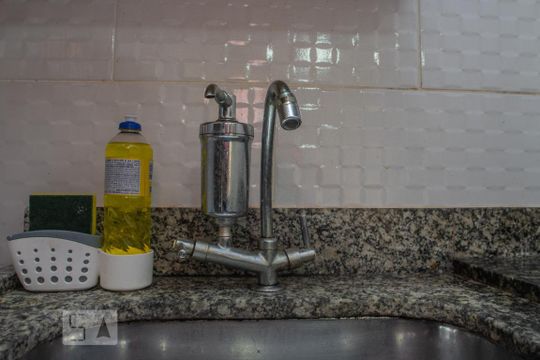 Sala/Cozinha de apartamento à venda com 1 quarto, 35m² em Centro, Rio de Janeiro