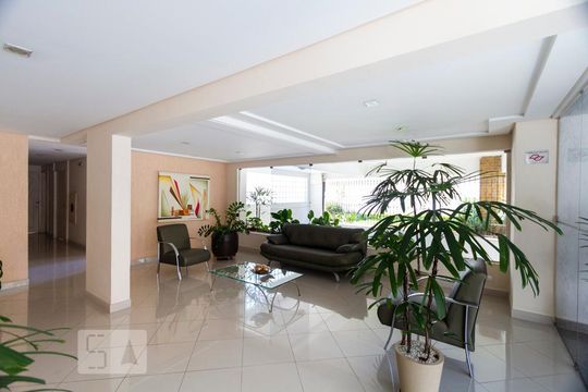 Hall social de apartamento para alugar com 2 quartos, 75m² em Saúde, São Paulo