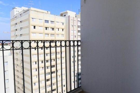 Varanda de apartamento para alugar com 2 quartos, 67m² em Pinheiros, São Paulo