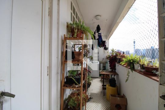 Varanda  de apartamento à venda com 3 quartos, 110m² em Barra Funda, São Paulo