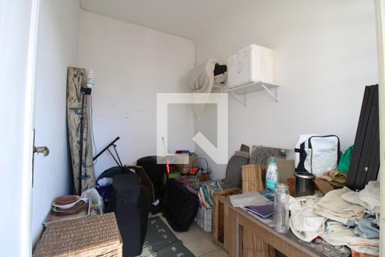 Quarto de serviço  de apartamento à venda com 3 quartos, 110m² em Barra Funda, São Paulo
