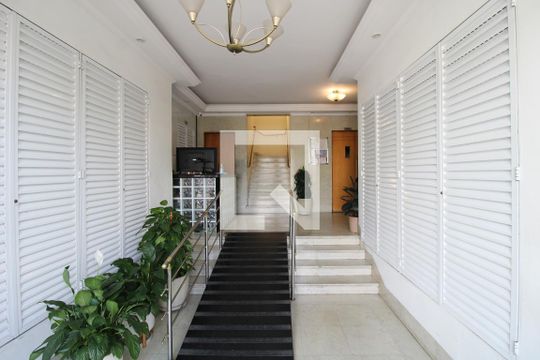 Área comum - Hall social  de apartamento à venda com 3 quartos, 110m² em Barra Funda, São Paulo