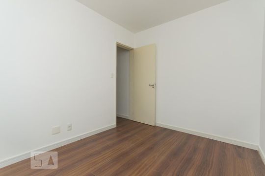 Quarto 2 de apartamento para alugar com 2 quartos, 50m² em Cambuci, São Paulo