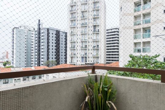 1o. Andar - Varanda de apartamento à venda com 1 quarto, 65m² em Vila Mariana, São Paulo