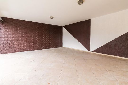 Garagem de casa à venda com 5 quartos, 240m² em Vila Formosa, São Paulo