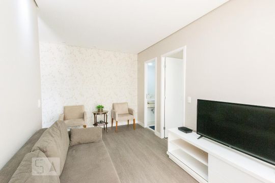 Sala 1 de apartamento para alugar com 1 quarto, 76m² em Vila Olímpia, São Paulo