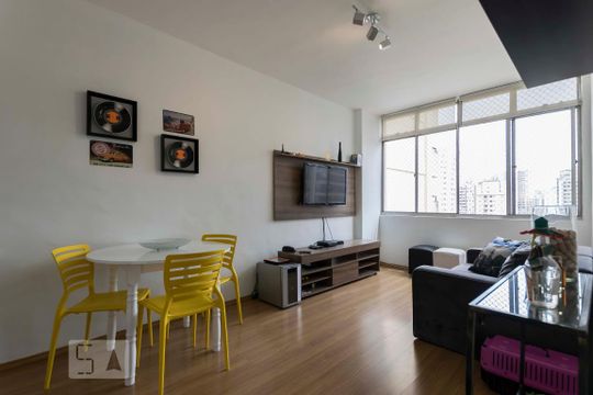 Apartamento para alugar com 2 quartos, 75m² em Vila Mariana, São Paulo