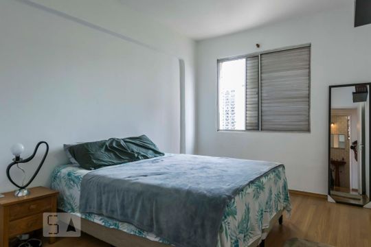 Quarto 1 de apartamento para alugar com 2 quartos, 75m² em Vila Mariana, São Paulo