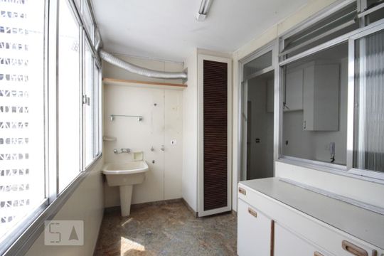 Área de Serviço de apartamento à venda com 4 quartos, 210m² em Santa Cecília, São Paulo