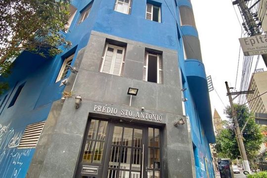 Fachada de kitnet/studio à venda com 1 quarto, 32m² em República, São Paulo