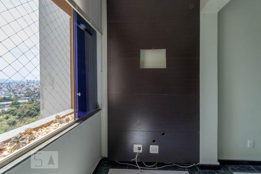 Sala de apartamento à venda com 2 quartos, 80m² em União, Belo Horizonte