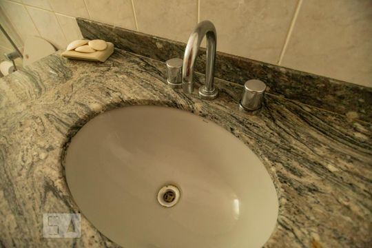 Banheiro Suite de apartamento para alugar com 4 quartos, 180m² em Bela Vista, Jundiaí