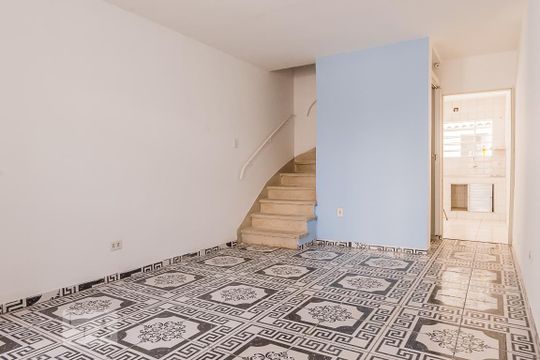 Sala de casa à venda com 2 quartos, 77m² em Vila São Francisco, São Paulo