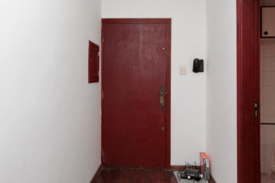 Hall de Entrada de apartamento à venda com 3 quartos, 100m² em Bela Vista, São Paulo