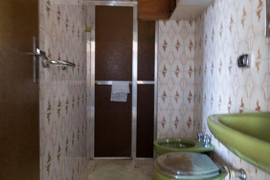Banheiro social de apartamento à venda com 2 quartos, 65m² em Saúde, São Paulo