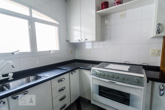 Cozinha de casa para alugar com 4 quartos, 400m² em Vila Formosa, São Paulo