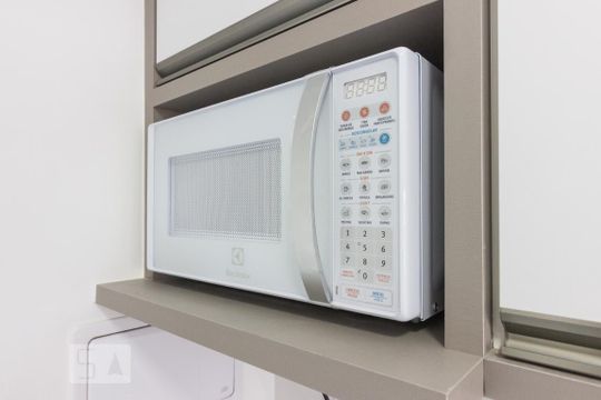 Cozinha de kitnet/studio para alugar com 1 quarto, 20m² em Santana, São Paulo