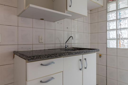 Cozinha de apartamento à venda com 2 quartos, 48m² em Vila Leopoldina, São Paulo