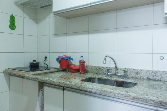 Cozinha de apartamento para alugar com 3 quartos, 86m² em Jardim Messina, Jundiaí