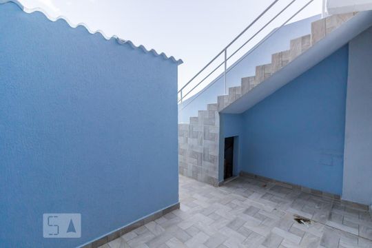 Casa para alugar com 1 quarto, 50m² em Parque Renato Maia, Guarulhos