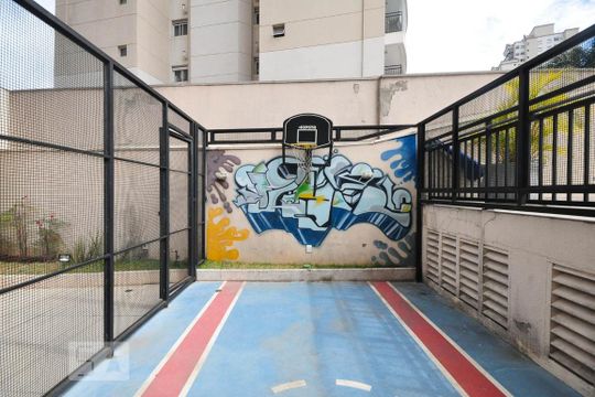 Quadra de apartamento para alugar com 2 quartos, 57m² em Vila Gomes, São Paulo