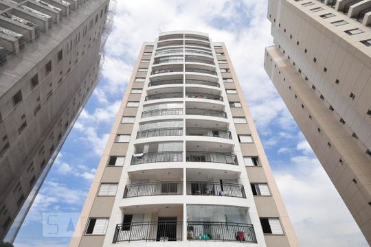 Fachada de apartamento para alugar com 2 quartos, 57m² em Vila Gomes, São Paulo