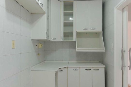 Cozinha de apartamento à venda com 2 quartos, 62m² em Vila Guaca, São Paulo