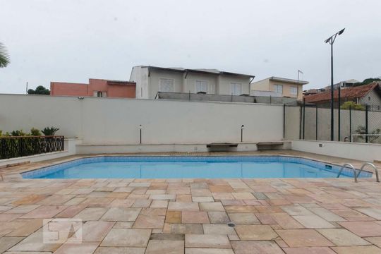 Piscina de apartamento à venda com 2 quartos, 62m² em Vila Guaca, São Paulo